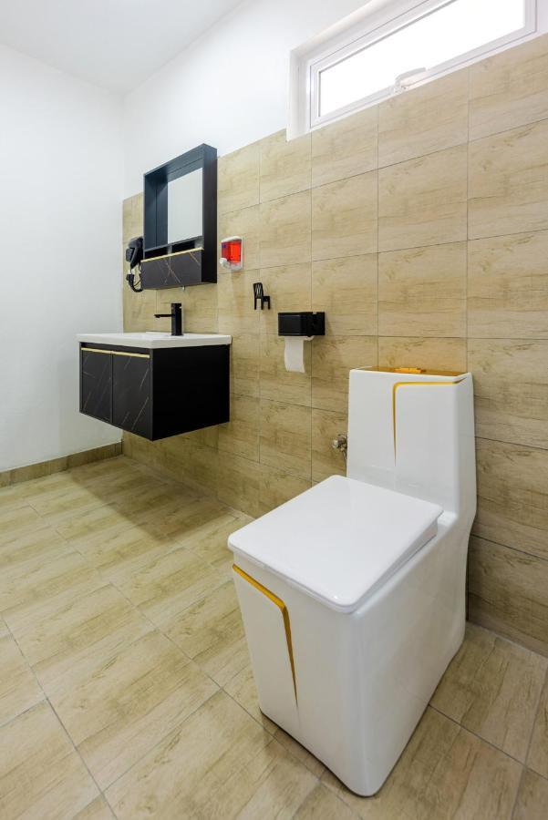 C-View Apartments Flic-en-Flacq Dış mekan fotoğraf