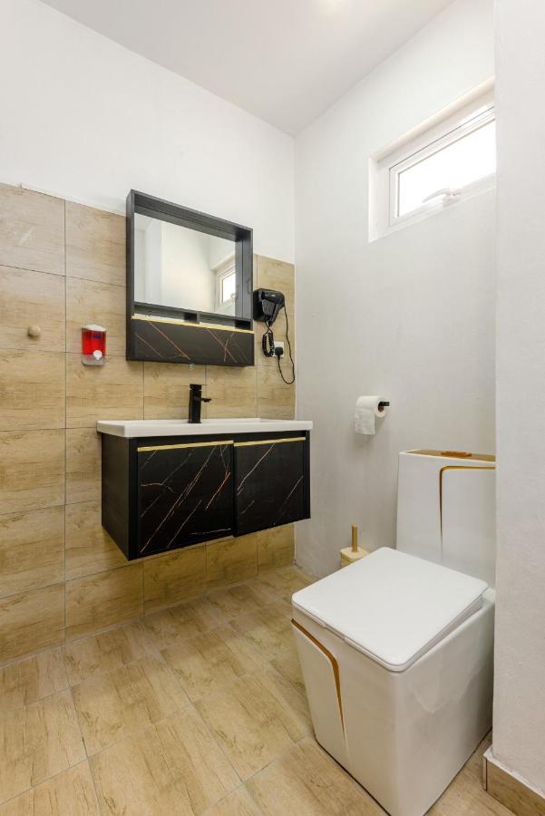 C-View Apartments Flic-en-Flacq Dış mekan fotoğraf